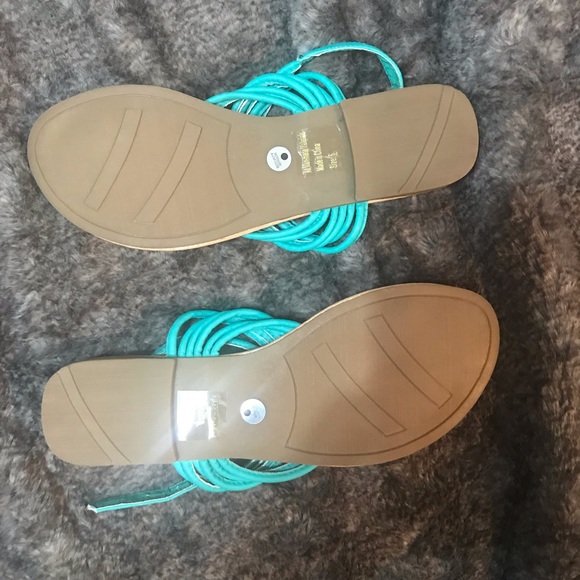 Charlotte Russe Sandals - Picture 3 of 5